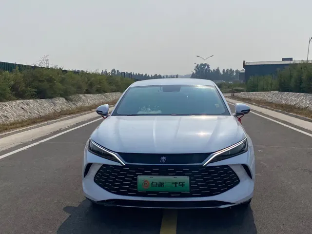 BYD Qin L — Фото автомобиля 2