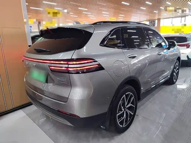 Wey Latte DHT-PHEV — Фото автомобиля 6