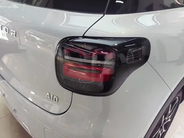 Leapmotor A10 — Фото автомобиля 16