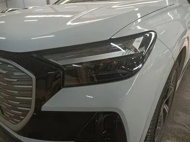 Audi Audi Q4 e-tron 2023 40 e-tron Creation Night Edition — Фото автомобиля 23