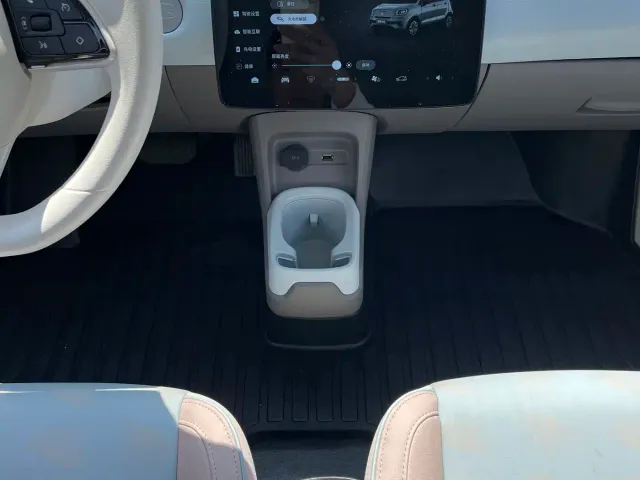 Leapmotor T03 — Фото автомобиля 6