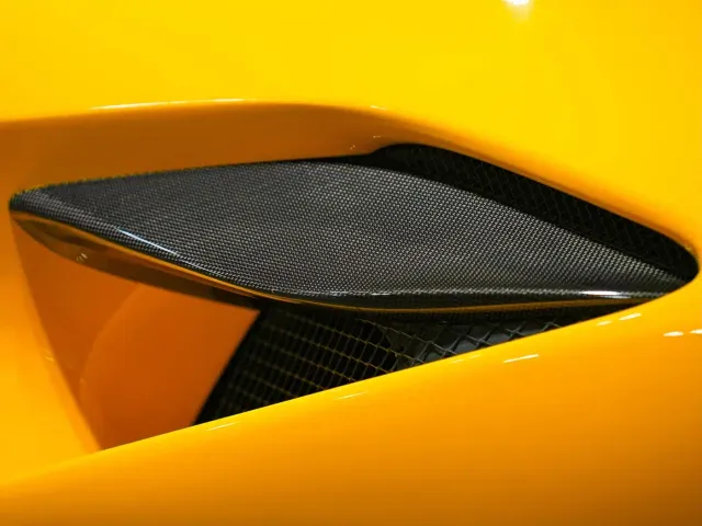 Ferrari F8 — Фото автомобиля 6