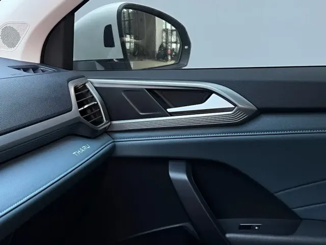 Volkswagen Tharu — Фото автомобиля 13