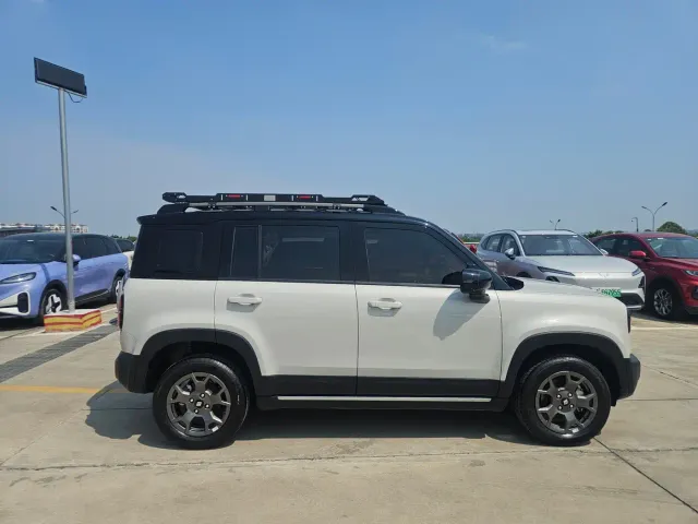 Baojun Yep Plus — Фото автомобиля 7