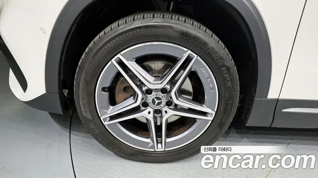 Mercedes-Benz GLA-Class — Фото автомобиля 5