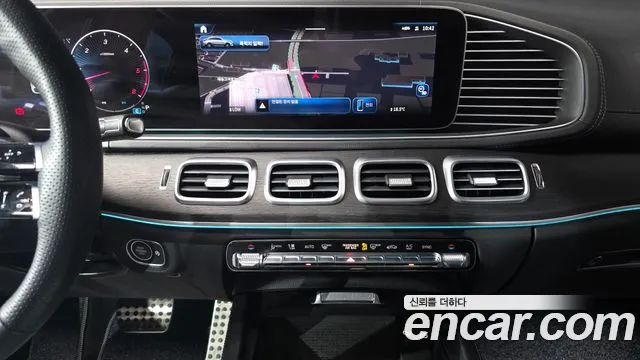 Mercedes-Benz GLE-Class — Фото автомобиля 15