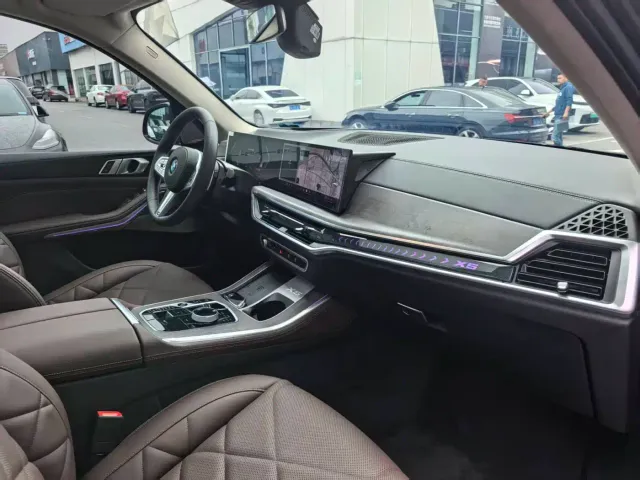 BMW X5 — Фото автомобиля 6