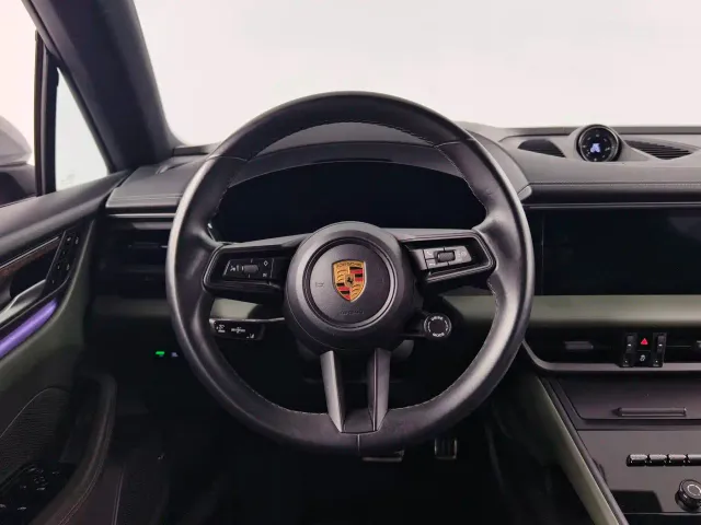 Porsche Macan EV — Фото автомобиля 8