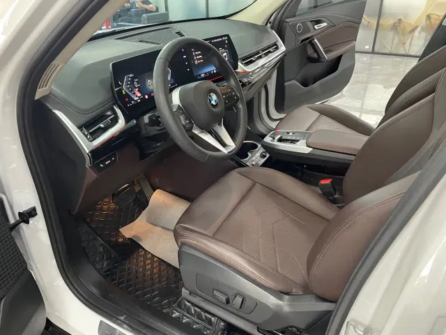 BMW X1 — Фото автомобиля 5