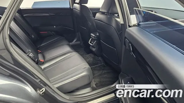 Hyundai Grandeur GN7 — Фото автомобиля 17