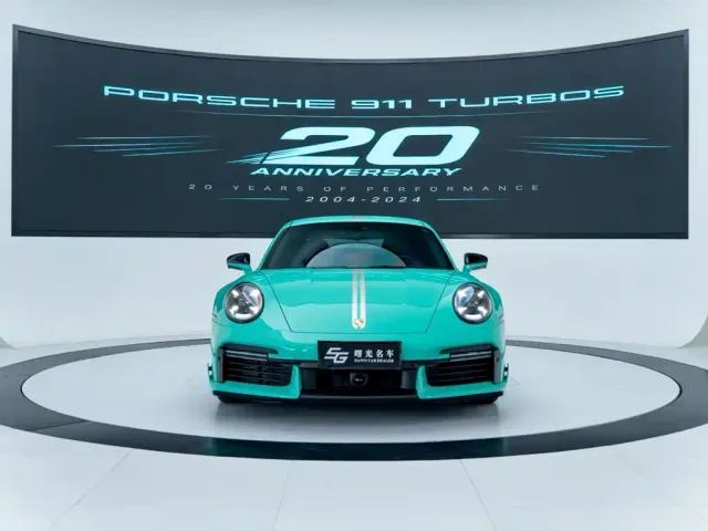 Porsche 911 — Фото автомобиля 2
