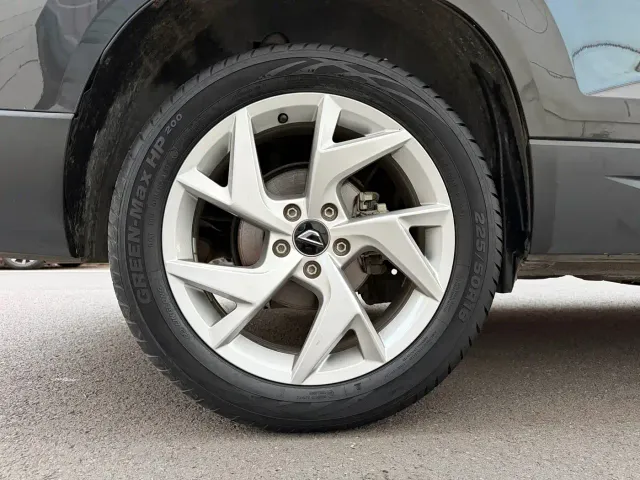 Jetta VS7 — Фото автомобиля 23