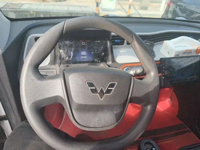 Wuling Hongguang Mini EV — Фото автомобиля 6