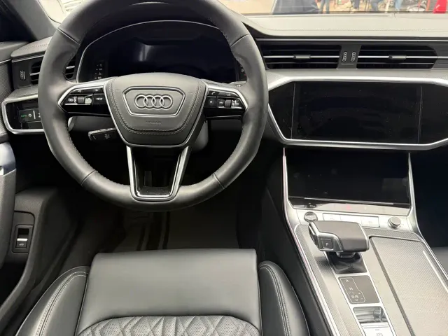 Audi A6L — Фото автомобиля 12