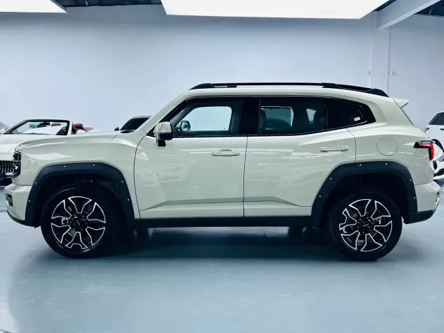 Haval Big Dog — Фото автомобиля 12