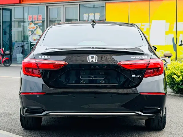Honda Inspire — Фото автомобиля 5
