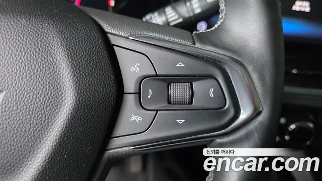 ChevroletGMDaewoo Trax Trax Кроссовер — Фото автомобиля 12
