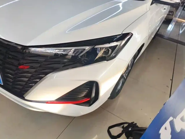 Changan Eado — Фото автомобиля 23