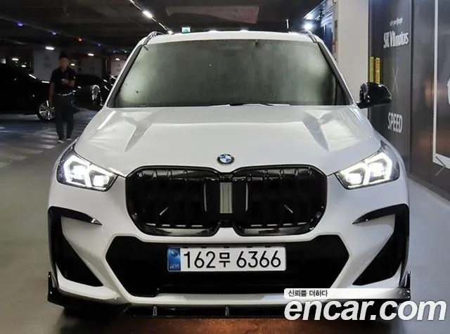BMW X1 — Фото автомобиля 2