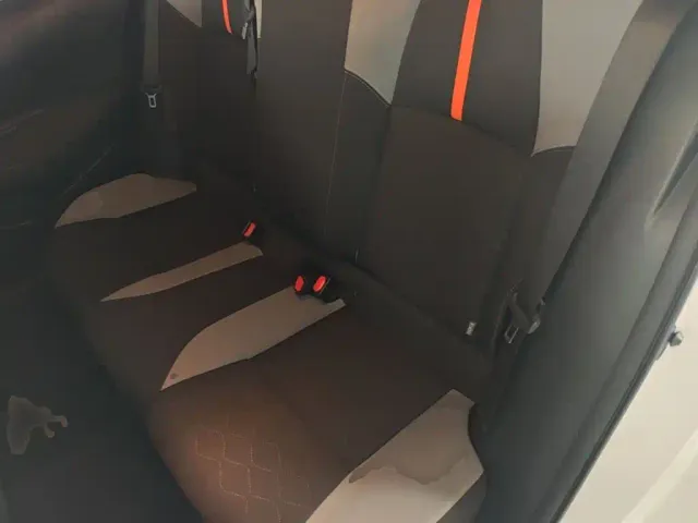 Toyota Corolla — Фото автомобиля 16