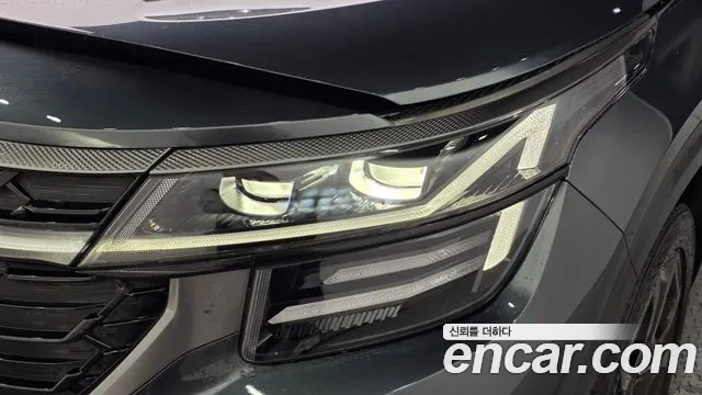 Kia Seltos New — Фото автомобиля 7