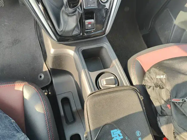 JAC Refine M3 — Фото автомобиля 13