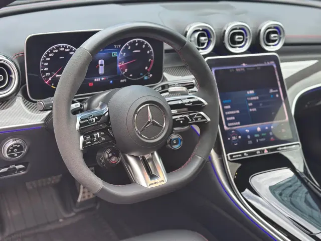 Mercedes-Benz C-Class AMG — Фото автомобиля 10