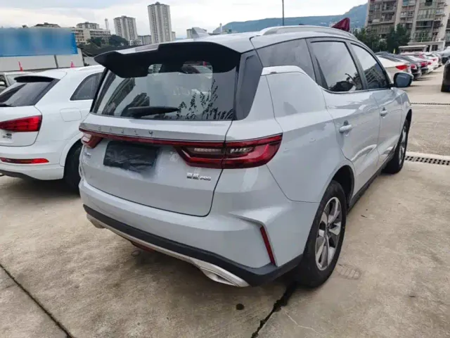 Geely Haoyue PRO — Фото автомобиля 6