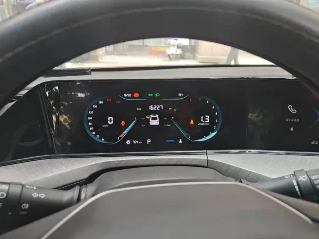 Changan Eado — Фото автомобиля 12