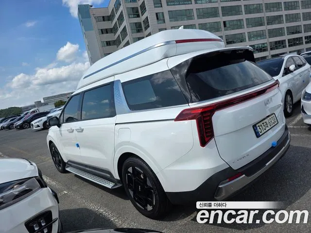 Kia Carnival Generation 4 — Фото автомобиля 20