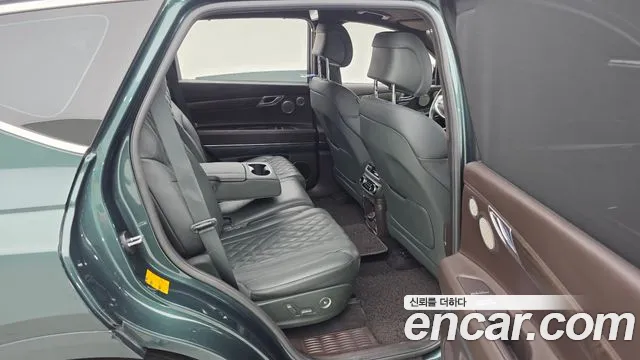 Genesis GV80 — Фото автомобиля 12