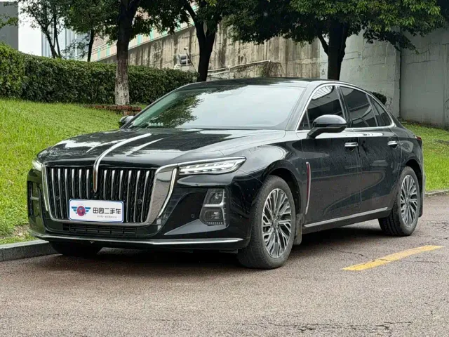 Фотография автомобиля — Hongqi H5