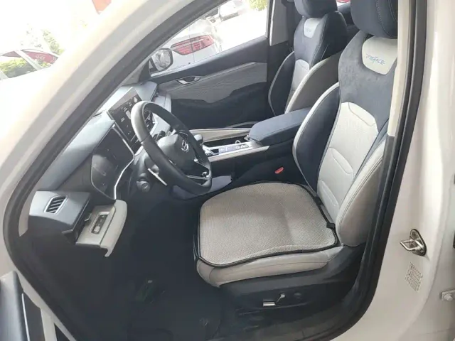Geely Xingrui — Фото автомобиля 14