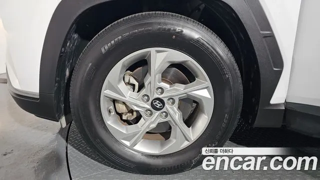 Hyundai Tucson Tucson (NX4) Бензин 1.6 турбо 2WD — Фото автомобиля 5