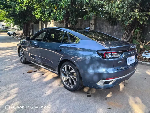 Ford Mondeo — Фото автомобиля 13