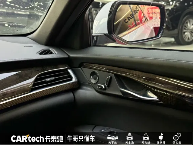 Cadillac CT6 — Фото автомобиля 15