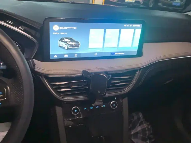 Ford Escape — Фото автомобиля 13