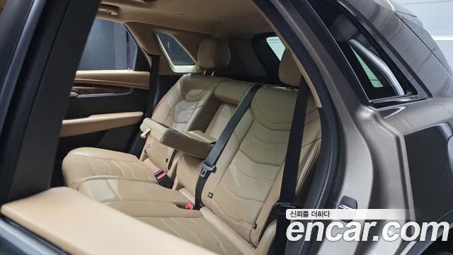 Cadillac XT5 — Фото автомобиля 18