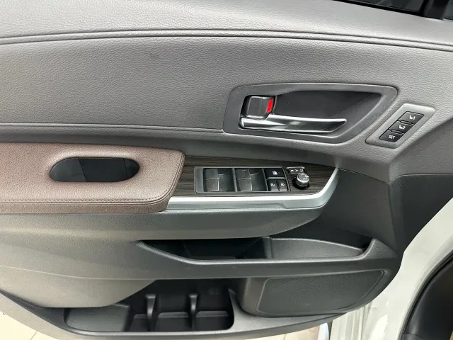 Toyota Granvia — Фото автомобиля 5