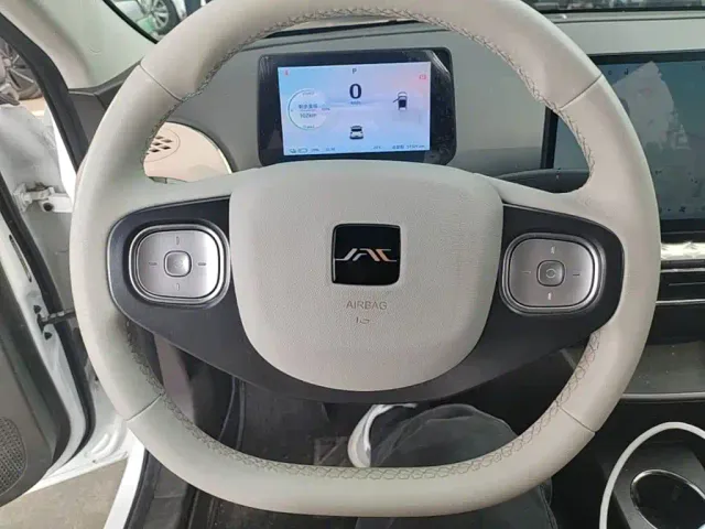 JAC Yiwei 3 — Фото автомобиля 10