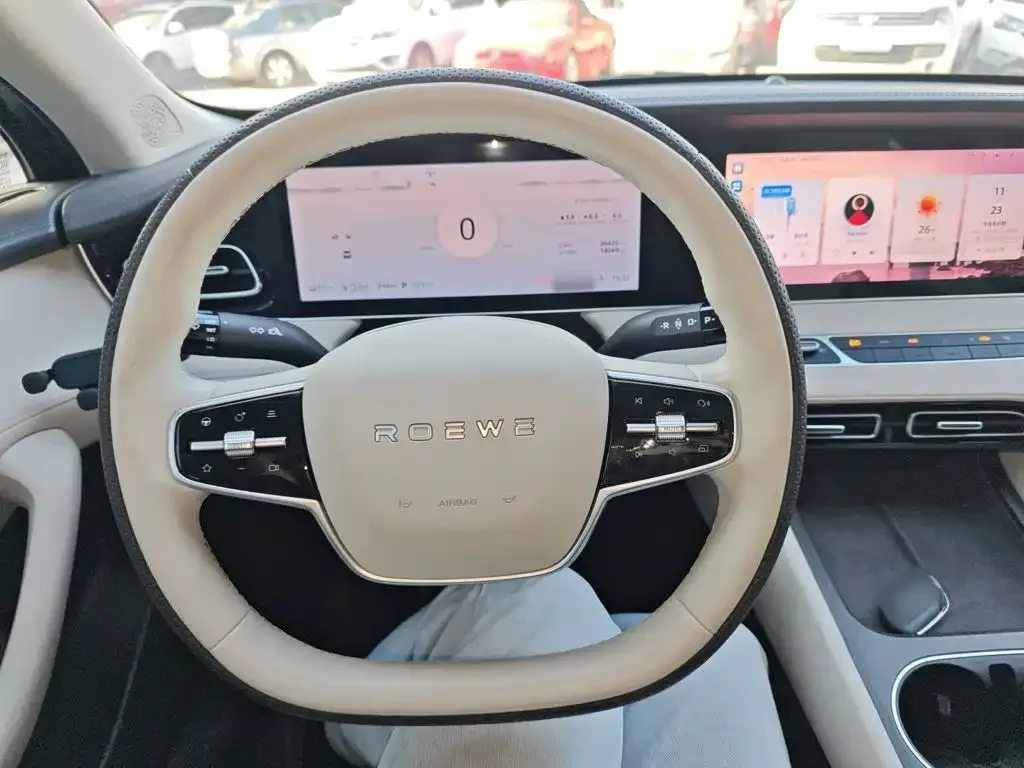 Roewe Roewe D7 2023 DMH 125km Flagship Edition — Фото автомобиля 10