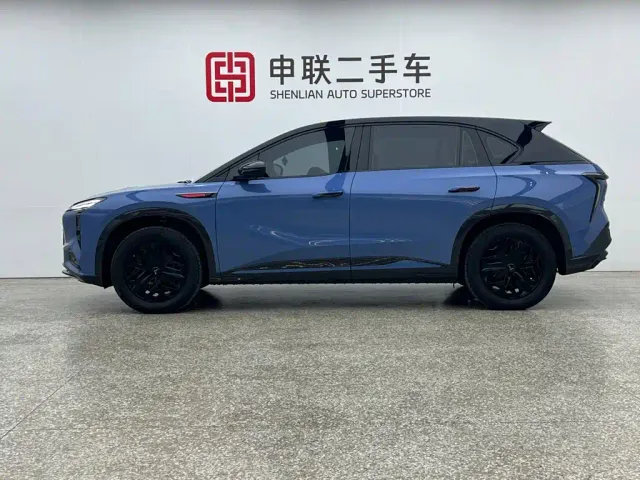 Hongqi Tian Gong 08 — Фото автомобиля 3
