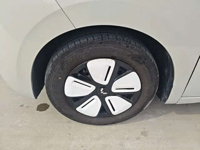 Wuling Hongguang Mini EV — Фото автомобиля 22