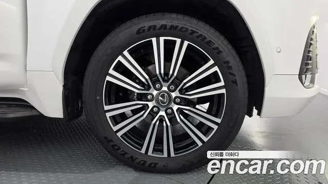 Lexus LX 4th Gen — Фото автомобиля 5