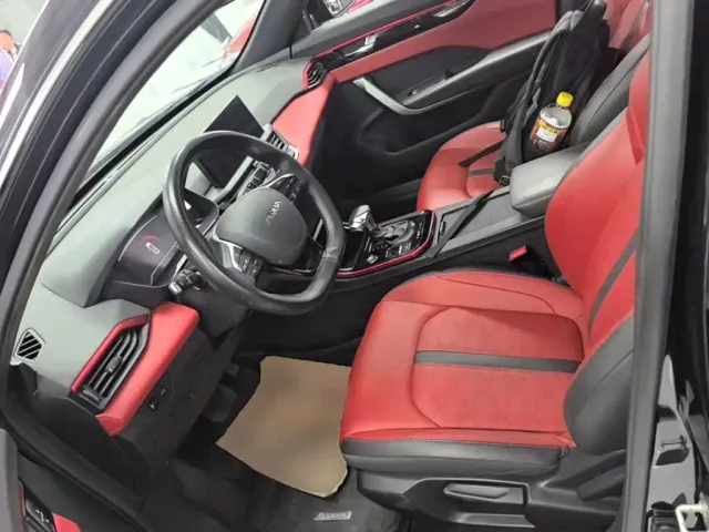 Dongfeng Yixuan — Фото автомобиля 14
