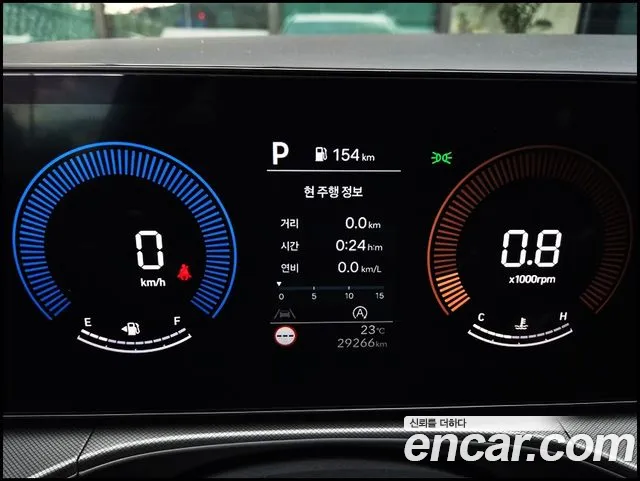 Hyundai Santafe Santa Fe (MX5) Бензин 2.5T 2WD — Фото автомобиля 8