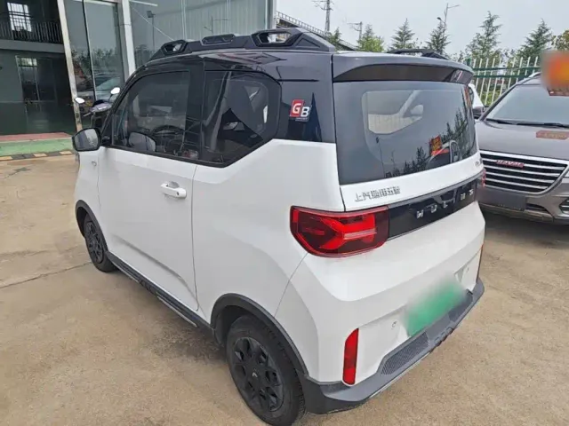 Wuling Hongguang Mini EV — Фото автомобиля 4
