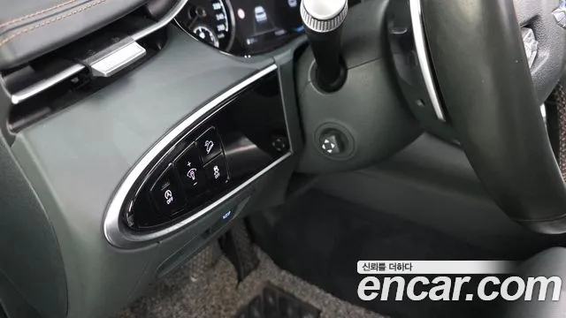 Genesis GV70 — Фото автомобиля 27