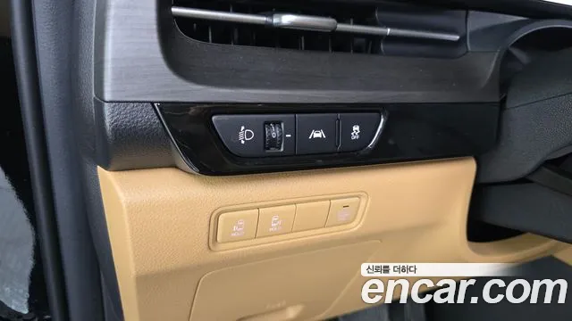 Kia Canival — Фото автомобиля 13