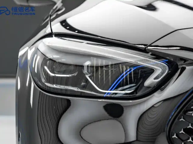Mercedes-Benz C-Class — Фото автомобиля 10